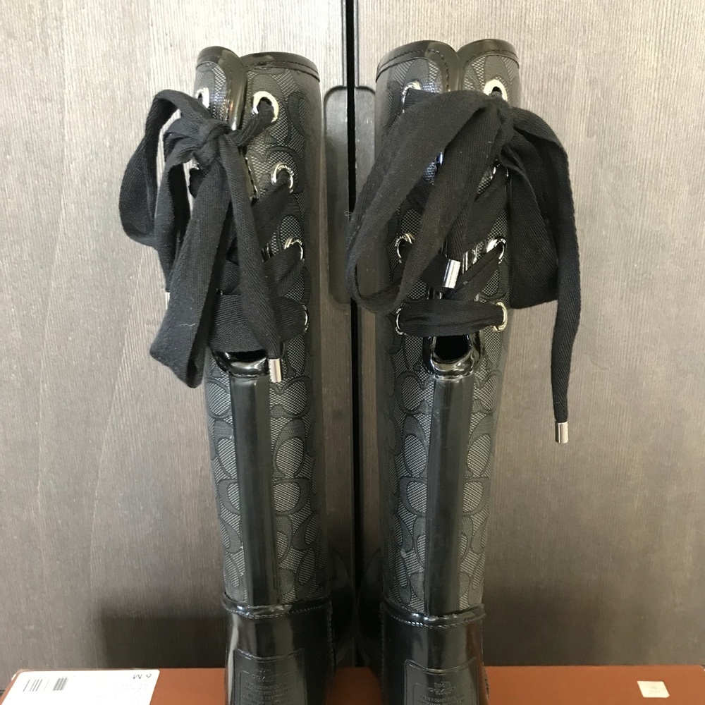 COACH Tie-Up Rain Boots in Size 6-Black - Picture 2 of 6